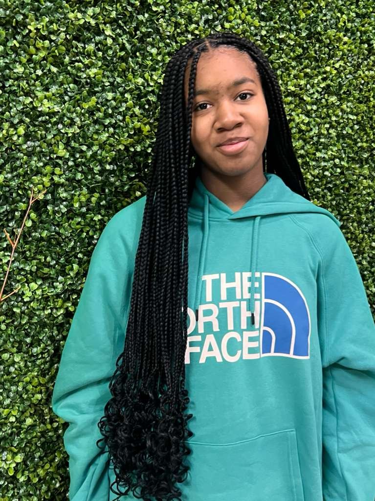 Knotless Braids Style 24